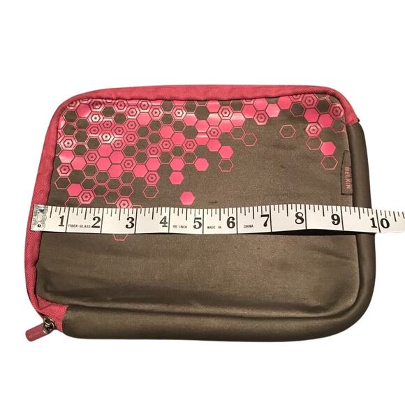 BELKIN Gray & Pink Carry Case for iPad - Picture 2 of 5